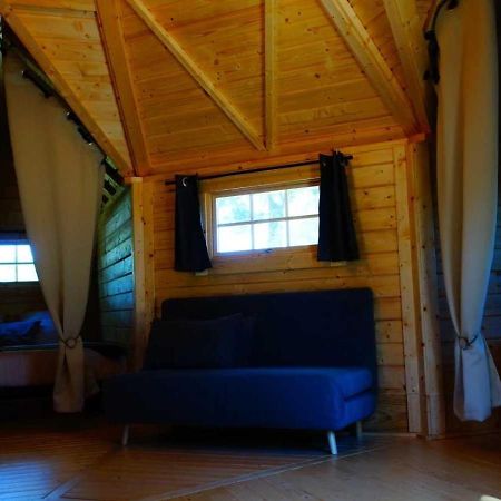 Camping 3 Etoiles - Piscine - Ccbb0Gd Bizanet Exterior foto